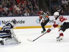 Devils supera Blue Jackets com 3 gols no terceiro período