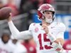 Alabama QB Ty Simpson entra no draft de 2026