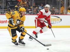 A contagem de OT de Kris Letang leva os Penguins à frente dos Pink Wings