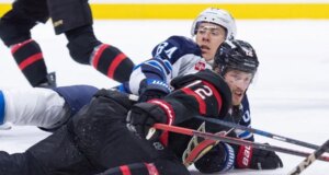 Logan Stanley, dos Jets, e John Beecher, dos Flames, suspensos por 1 jogo cada