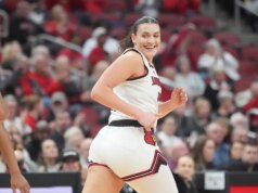 Resumo das 25 melhores mulheres: nº 18, Ole Miss, fica chateado com o nº 5, Oklahoma