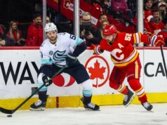 Shane Wright comemora aniversário com gol verde na vitória de Kraken sobre Flames