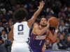 Suns acerta 22 cestas de 3 pontos para vencer Grizzlies e derrapagem no last da série