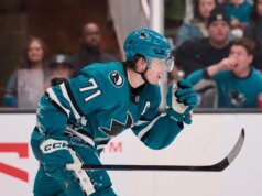 Resurgent Sharks, em meio à temporada de reviravolta, desafiam Golden Knights