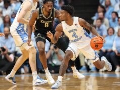 Nº 17 da Carolina do Norte evita Wake Forest