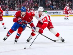 Os três pontos de Alex DeBrincat ajudam os Pink Wings a eliminar os Canadiens