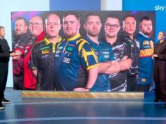 Aspinall descobriu sobre o desprezo dos dardos da Premier League por mensagem de texto