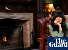 Os concorrentes de Novos Traidores incluem detetive, escritor policial e psicólogo