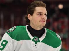 As estrelas recompensaram os quebequenses com um pacto de dois anos