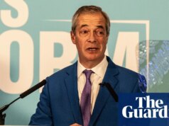 Nigel Farage rejeita alegações racistas e anti-semitas de bullying escolar como ‘fantasias inventadas’