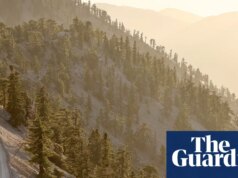 Calouro da faculdade identificado como um dos três caminhantes encontrados mortos no Monte Baldy, na Califórnia