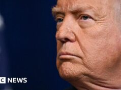 Trump diz que toma dose diária de aspirina maior do que a recomendada pelos médicos