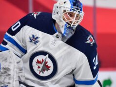 Laurent Brossoit enviado para San José