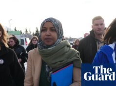 Ilhan Omar e dois outros membros da Câmara foram impedidos de visitar as instalações do ICE em Minnesota