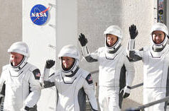 Tripulação da ISS pousa após misteriosa evacuação médica