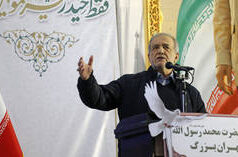 Presidente parlamentar iraniano ameaça EUA com ataques preventivos