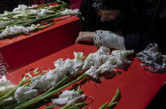 Irã convoca enviado do Reino Unido por incidente com bandeira da embaixada – mídia
