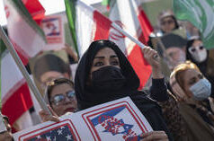 Trump exorta iranianos a “assumir o controle das instituições”