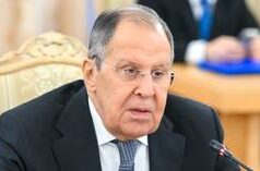 Trump culpa Zelensky por atrasar negociações de paz