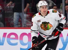 Um vírus feito do mal para Blackhawks: o quebequense Louis Crevier perdeu 8 libras em dois dias