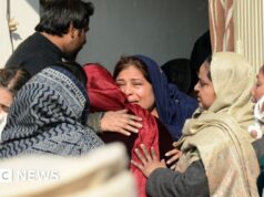 Noivos mortos por explosão de gás um dia após casamento no Paquistão