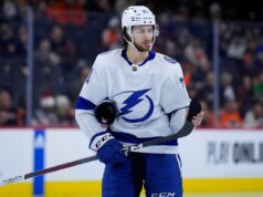 O embarque fica em segundo plano em relação à retaliação nas penalidades Penguins-Lightning