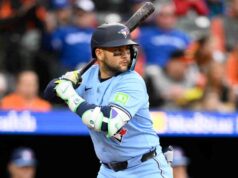 Relatório: Bo Bichette ‘pensou’ em pedir um contrato de agente livre de US$ 300 milhões