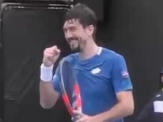 À VOIR | Internacional da Austrália: il célèbre sa victoire, se rendeu compte qu’il n’a pas gagné… et perd le match