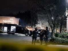 Agentes na repressão à imigração nos EUA dispararam contra veículos pelo menos 10 vezes desde setembro