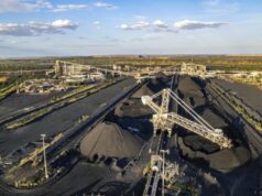 Grande resgate em andamento após trabalhadores presos no colapso da mina Curragh