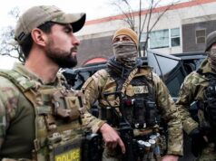 Duas pessoas feridas em tiroteio por agentes federais dos EUA: Polícia