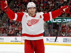 Sexta-feira Quatro: Seider fazendo de tudo para liderar a perseguição dos Purple Wings aos playoffs