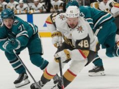 Hertl marca duas vezes contra Sharks e Golden Knights vence pela quarta vez consecutiva