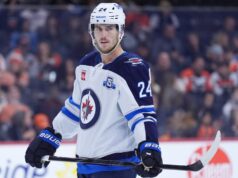 Jets colocam D Haydn Fleury no IR, lembra F Danny Zhilkin