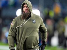 A estrela dos Eagles enfrenta Lane Johnson contra o 49ers