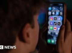 Meta bloqueia 550.000 contas sob proibição de mídia social na Austrália