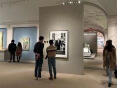 Referência aos impeachments de Trump removidos da Nationwide Portrait Gallery