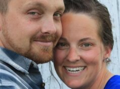 Mulher diz que chá misturado com comprimidos dado ao ex foi um experimento de química