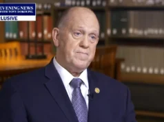 O czar da fronteira de Trump sobre o tiroteio no ICE em Minneapolis: "Deixe a investigação acontecer"