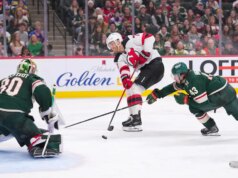 Quinn Hughes frustrado depois de outra derrota com seus irmãos