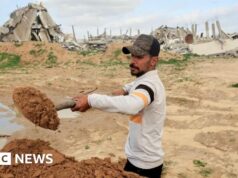 Armadilhas se aproximam à medida que o plano de paz de Trump em Gaza entra na segunda fase