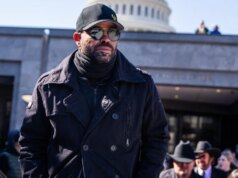 Proeminentes réus de 6 de janeiro planejam marcha até o Capitólio para marcar 5 anos desde o ataque