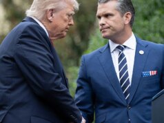 Suposto barco de drogas da Venezuela voltando quando atingido, dizem fontes