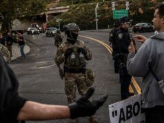 Trump diz que Guarda Nacional está deixando Chicago, Los Angeles e Portland