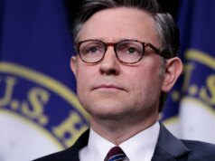 Johnson convida Trump para apresentar o Estado da União em 24 de fevereiro