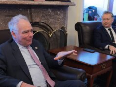 Senadores forçam terceira votação para limitar ataques de Trump à Venezuela