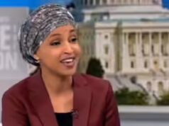 Ilhan Omar pergunta por que o agente do ICE Jonathan Ross estava na frente do carro em movimento de Renee Good em Minneapolis