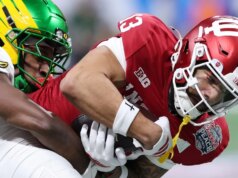 Indiana esmaga Oregon para avançar para o primeiro jogo de campeonato na história do programa, impressionante mundo dos esportes
