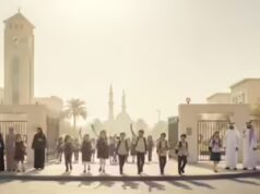 Escolas dos Emirados Árabes Unidos encerrarão as aulas mais cedo às sextas-feiras após novo horário de oração