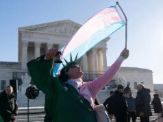 O advogado do atleta trans foge do interrogatório sobre os comentários da WVa AG sobre as alegações de assédio sexual do cliente